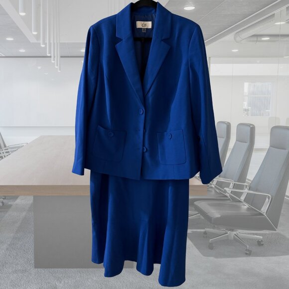 NWT - Crepe Button-Front Flounce Skirt Suit Set - Celeste Blue - 16W - Picture 6 of 15